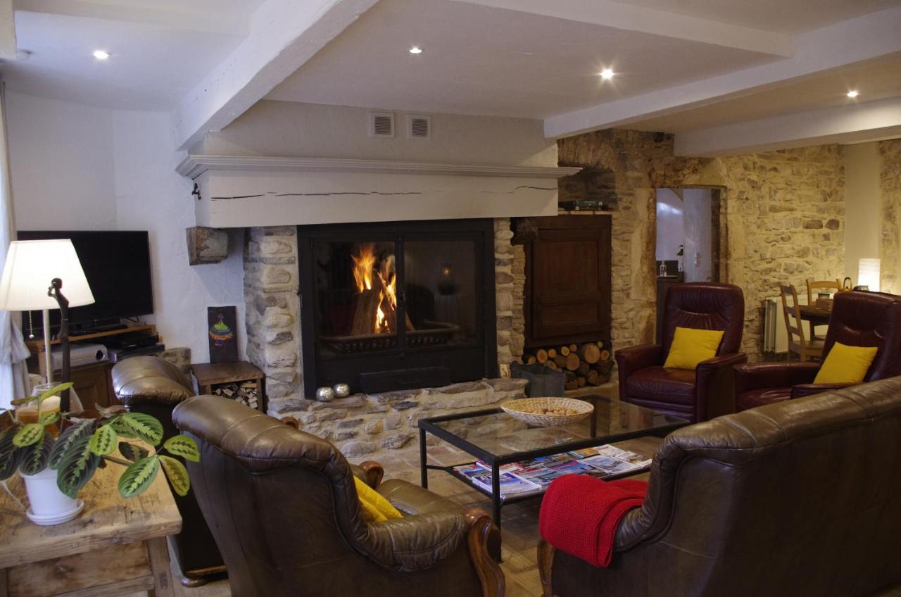 Bed and Breakfast Le Sareymond Menee Екстер'єр фото