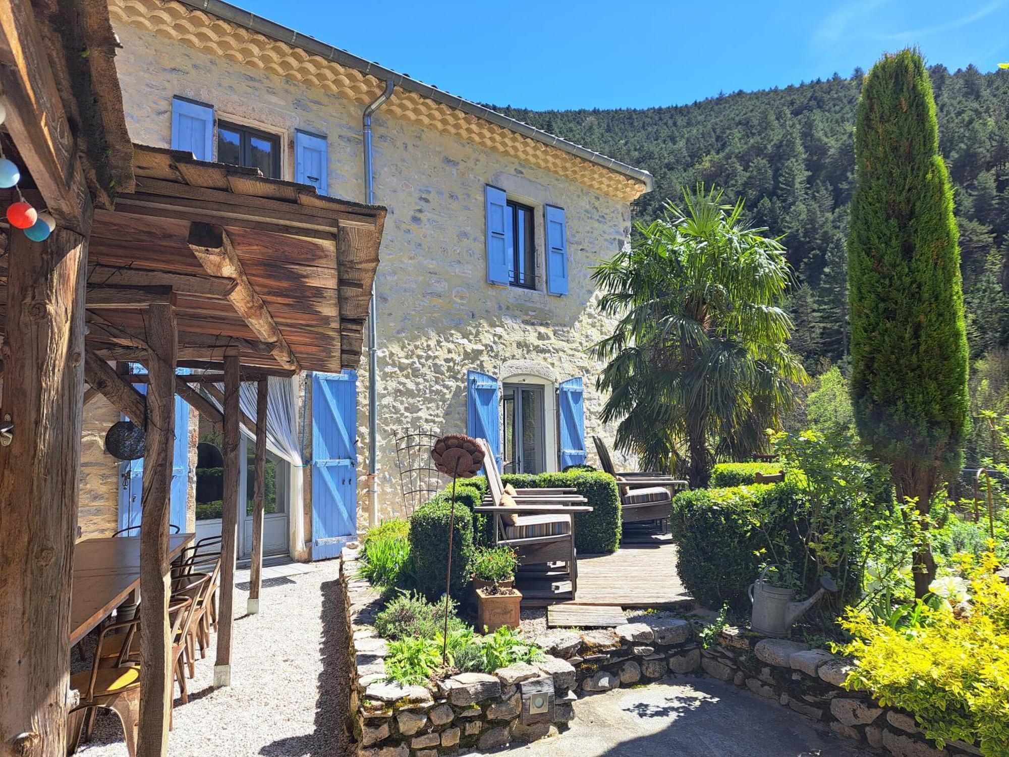 Bed and Breakfast Le Sareymond Menee Екстер'єр фото